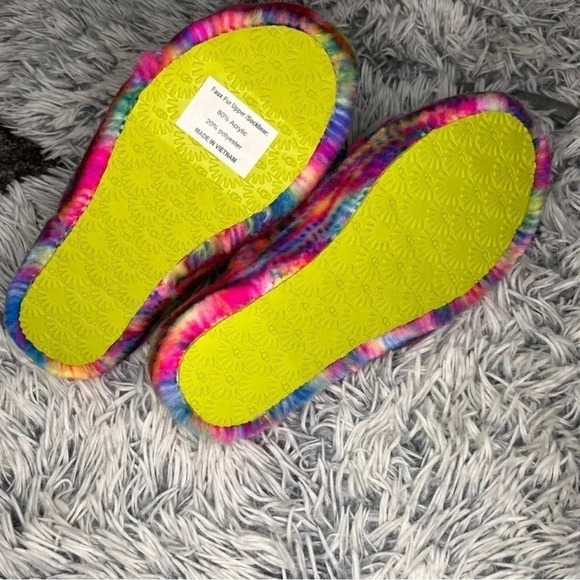 UGG Faux Fur Multicolored Slippers Size 4 - Picture 6 of 8